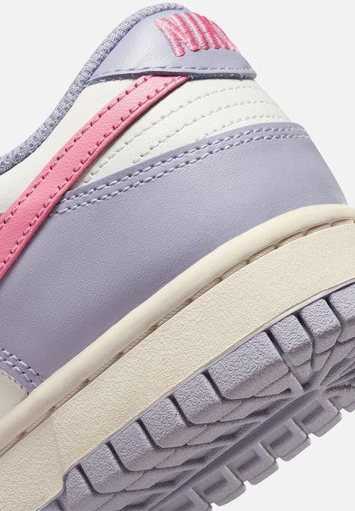 Nike - Dunk low