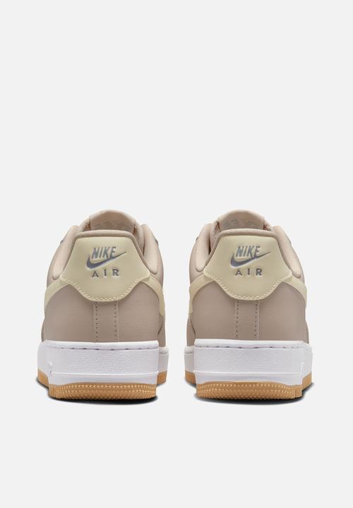 Nike - Air Force 1 '07