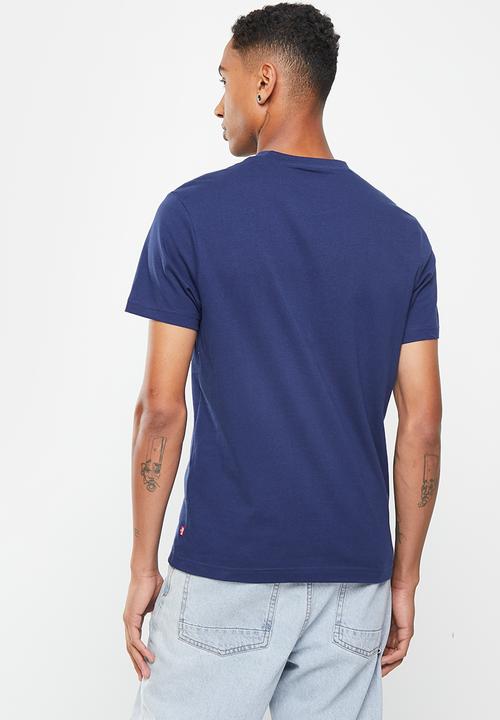 Levi’s® - Are we lost grp tee - deep depth 