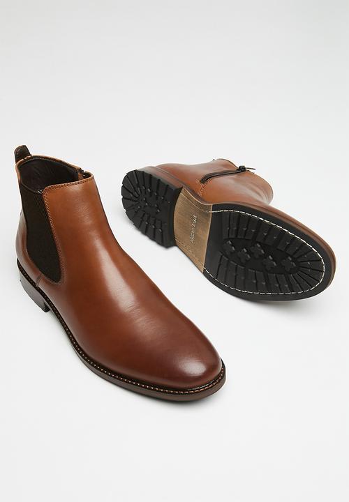 Steve Madden - Auston leather chelsea boot - cognac