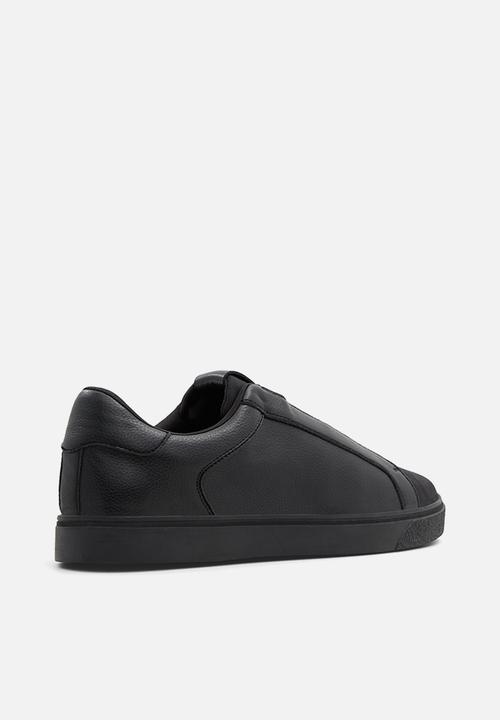 Call It Spring - Pointer - black