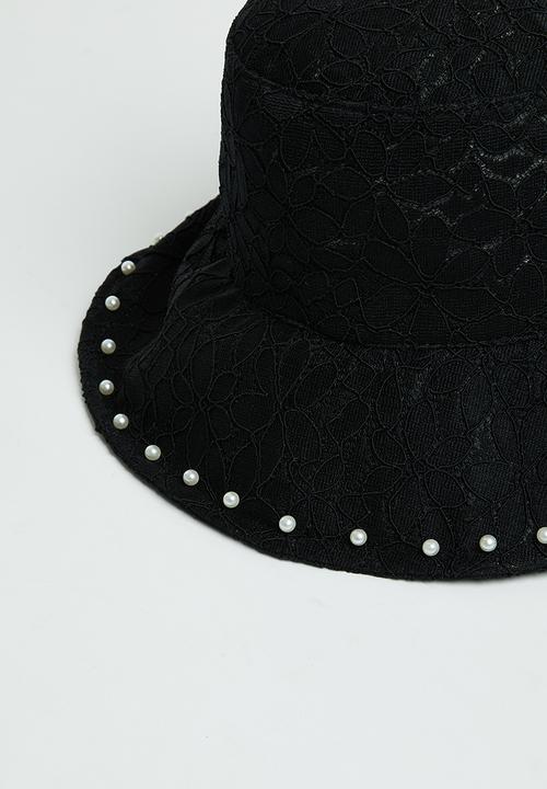 Superbalist - Tamara bucket hat - black