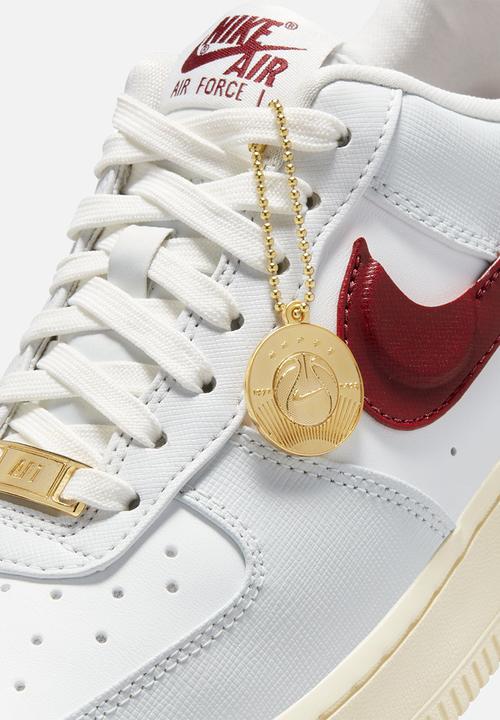 Nike - Air Force 1 '07 se