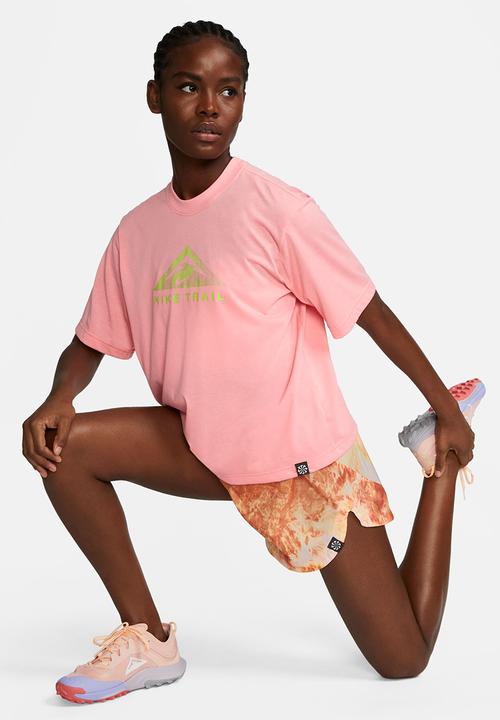 Nike - W nk df tee ss trail - coral chalk/bright cactus