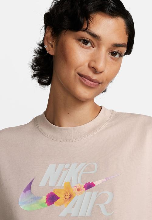 Nike - W nsw tee oc 3 boxy - diffused taupe