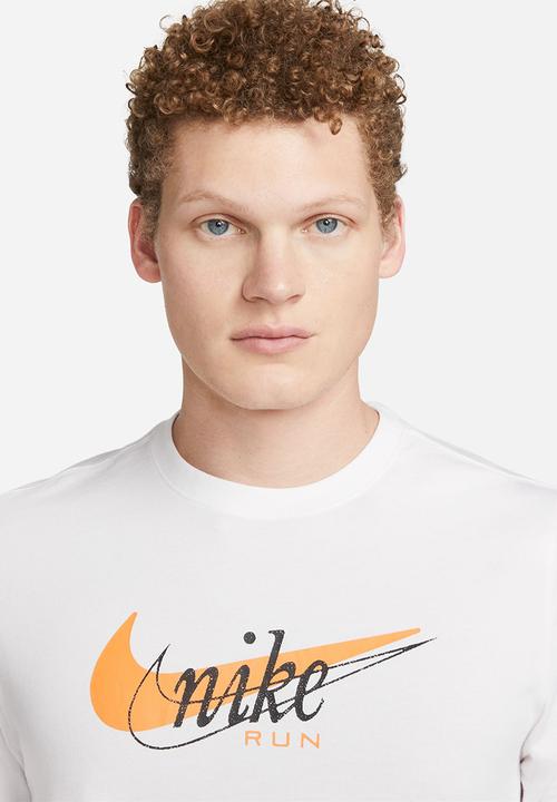 Nike - Nike Dri-FIT Running T-Shirt