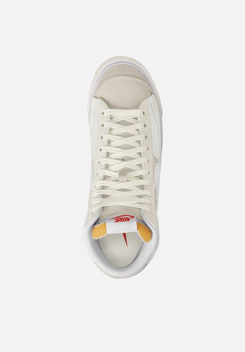 Nike - Blazer '77 pro club