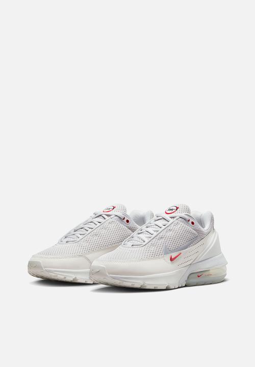Nike - Air Max Pulse
