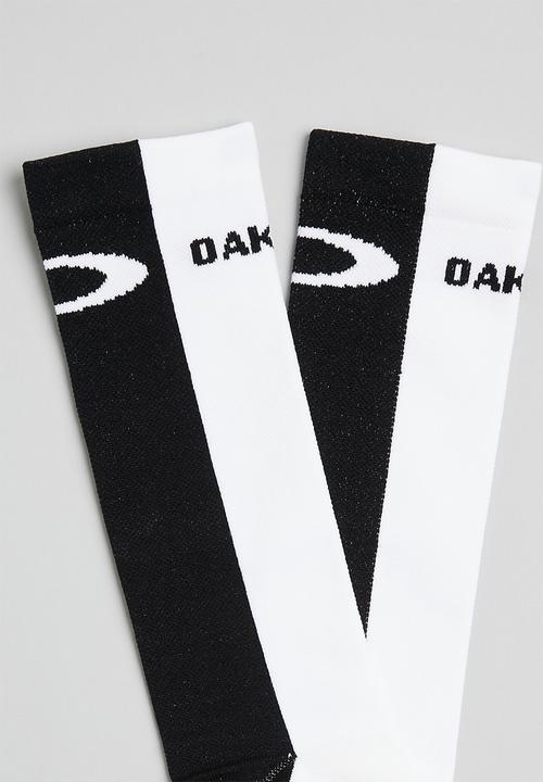 Oakley - Icon road short socks - white & black