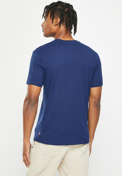 Levi’s® - Rectangle branded grp tee 02 - deep depth