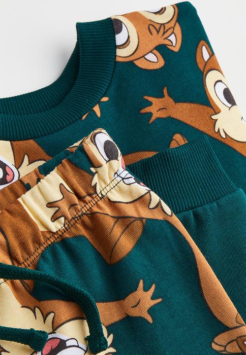 H&M - 2-piece printed sweatshirt set - dark green/chip 'n' dale