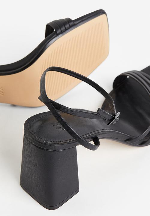 H&M - Sandals - black