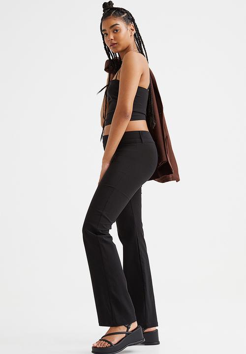 H&M - Low-waist flared trousers - black
