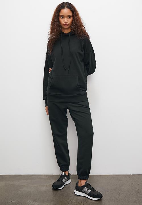 Superbalist - Longer length hoodie - black