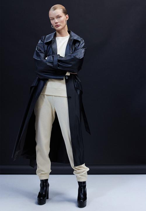 H&M - Velour joggers - cream