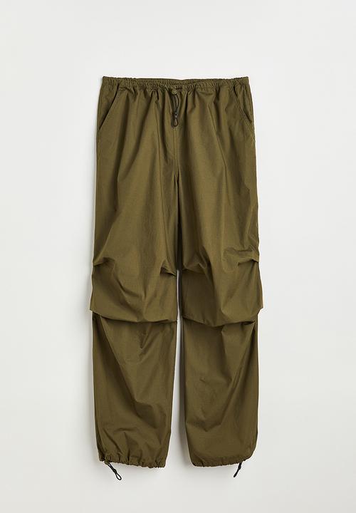 H&M - Parachute trousers - green