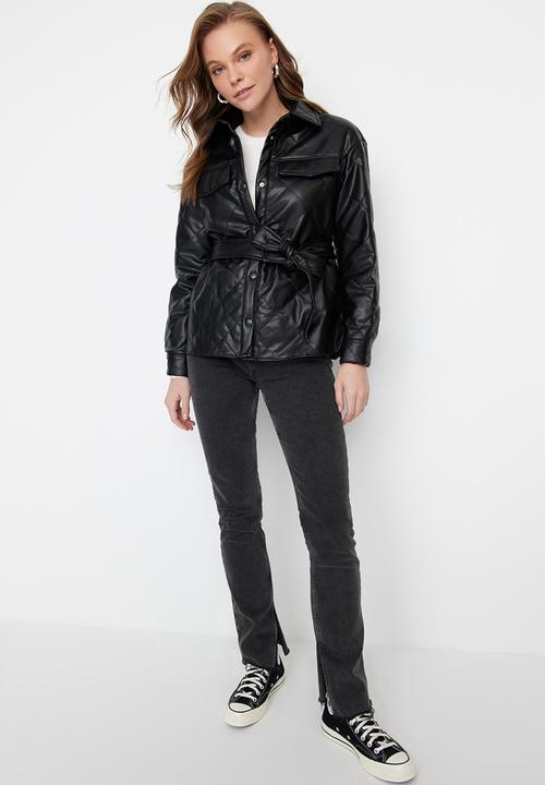 Trendyol - Belted faux leather quilted coat - black