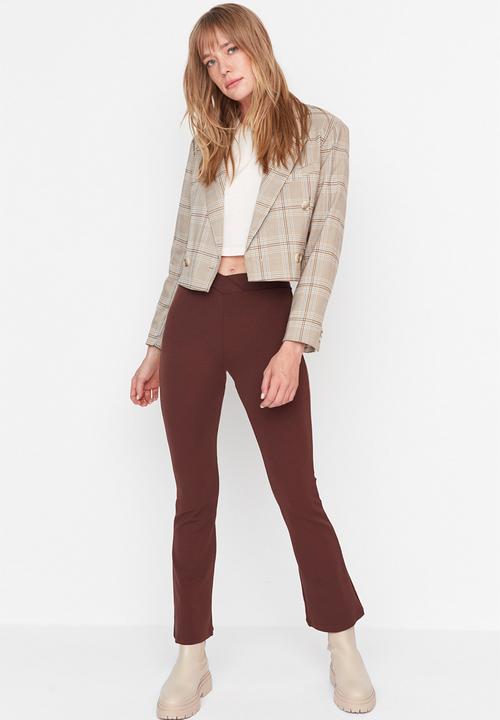Trendyol - Ribbed knitted leggings - brown