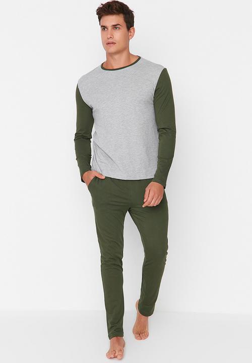Trendyol - Sleepset - khaki 