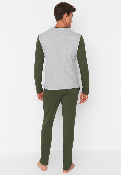 Trendyol - Sleepset - khaki 