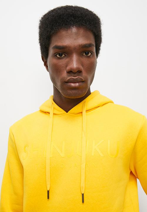 Superbalist - Fashion printed pullover hoodie - yellow