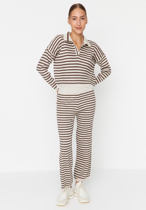 Trendyol - Crop striped knitwear bottom-top set - mink