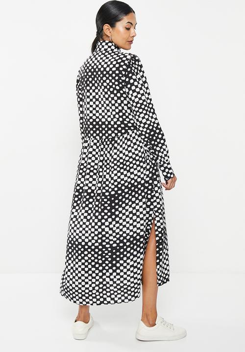 Me&B - Shirt dress Midi - disco black & white