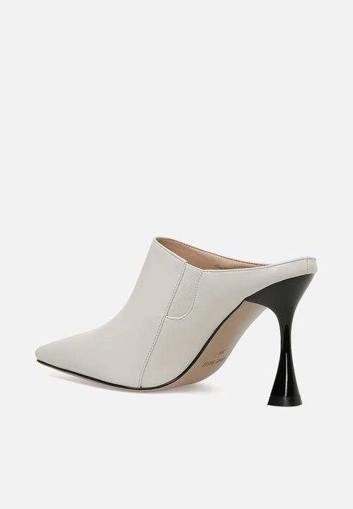 Nine West - Reynac mule heel - off white