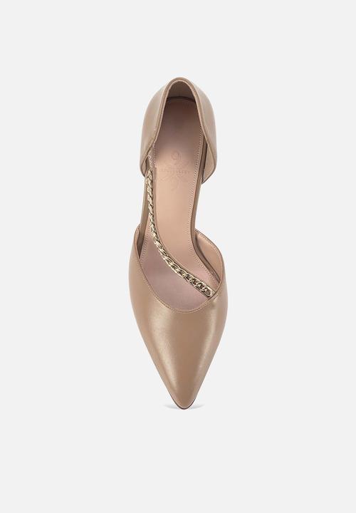 Nine West - Reynan court heel - camel