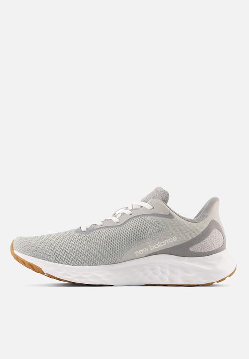 New Balance  - Fresh Foam Arishi V4