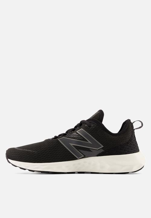 New Balance  - Fresh Foam SPT V4