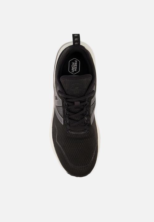 New Balance  - Fresh Foam SPT V4