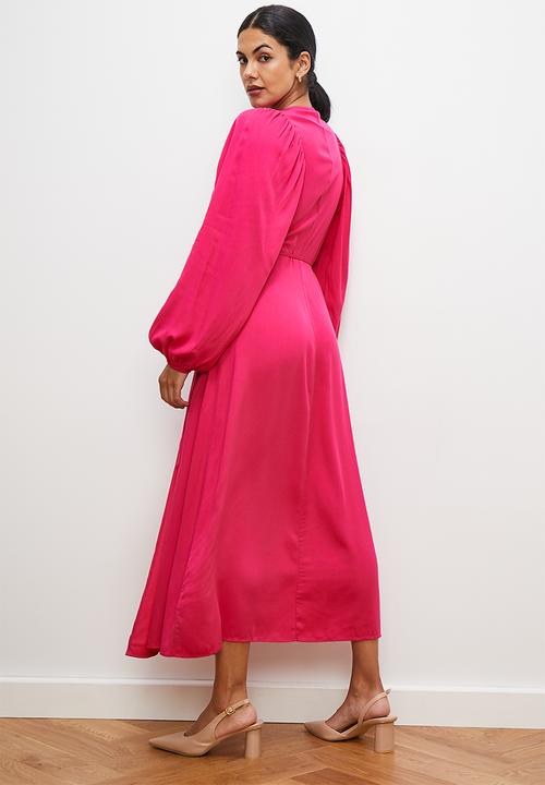 edit - Statement sleeve wrap dress - magenta