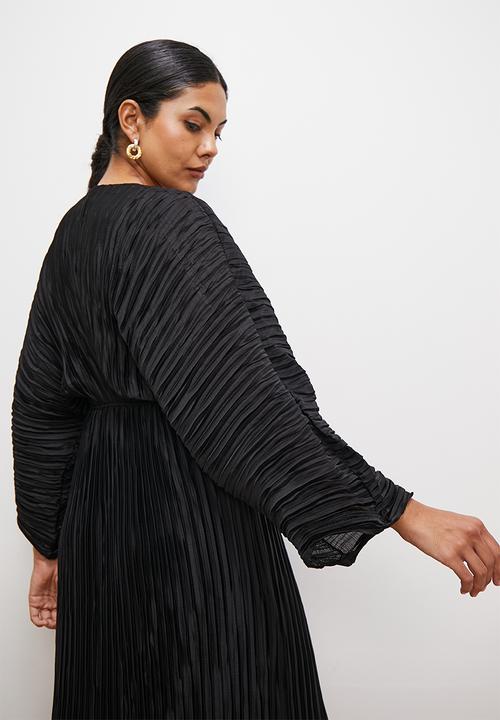 edit - Dolman sleeve pleated midi dress - black
