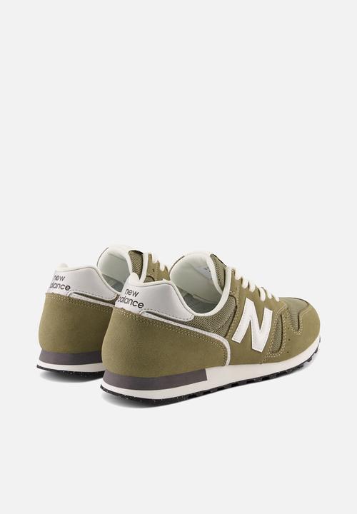 New Balance  - 373 V2