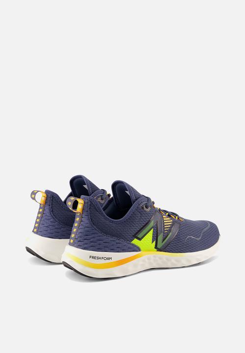 New Balance  - Fresh foam spt v4