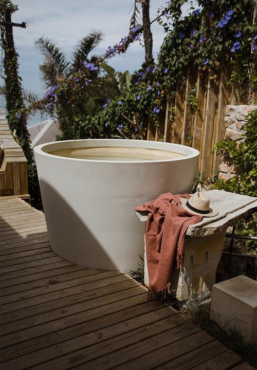 Ecru - Stonewashed lightweight towel - plum