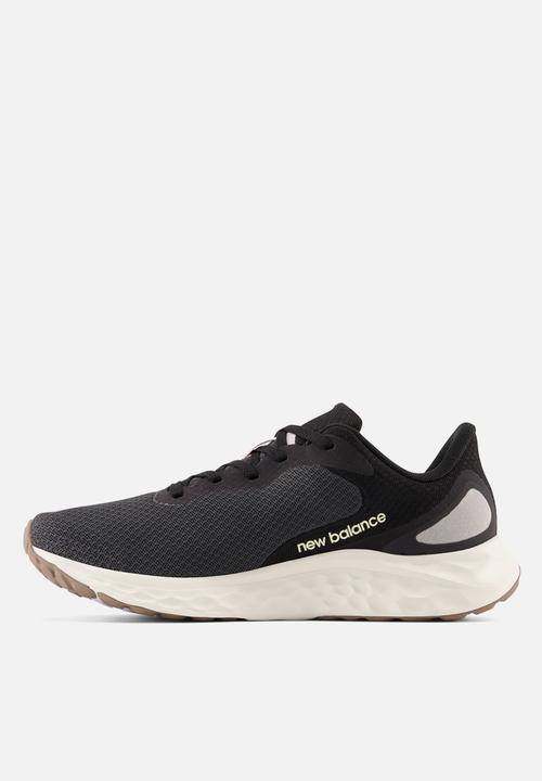 New Balance  - Fresh Foam Arishi V4
