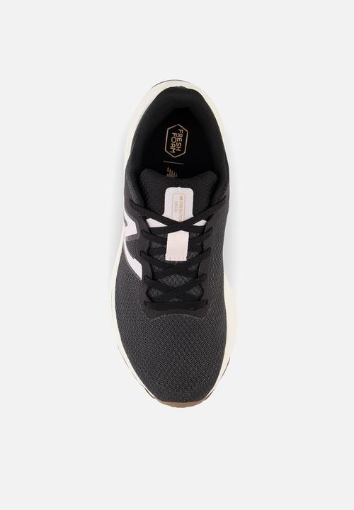New Balance  - Fresh Foam Arishi V4
