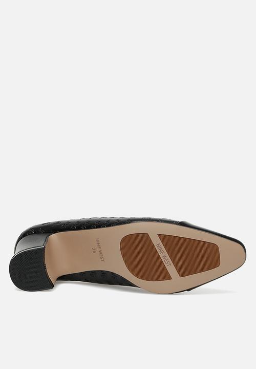 Nine West - Ayne  court heel - black