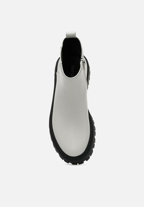 Nine West - Busen chelsea boot - off white