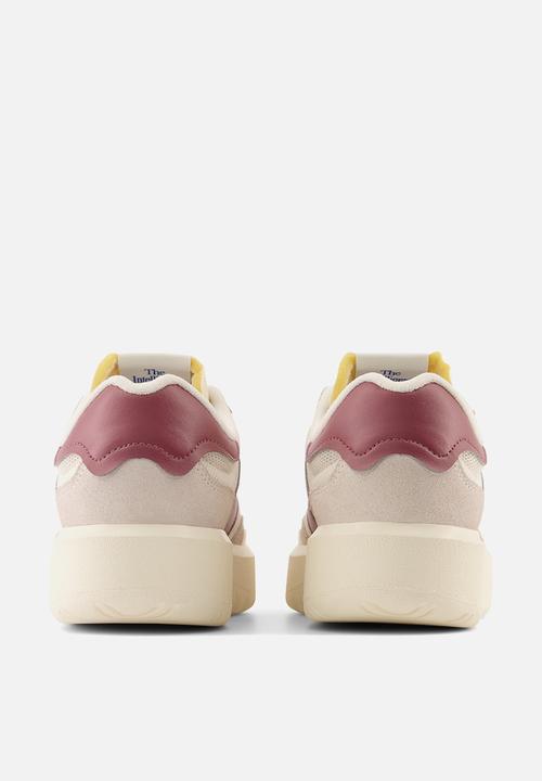 New Balance  - CT302 v1 - 70's meets 90's