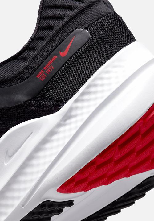 Nike - Quest 5
