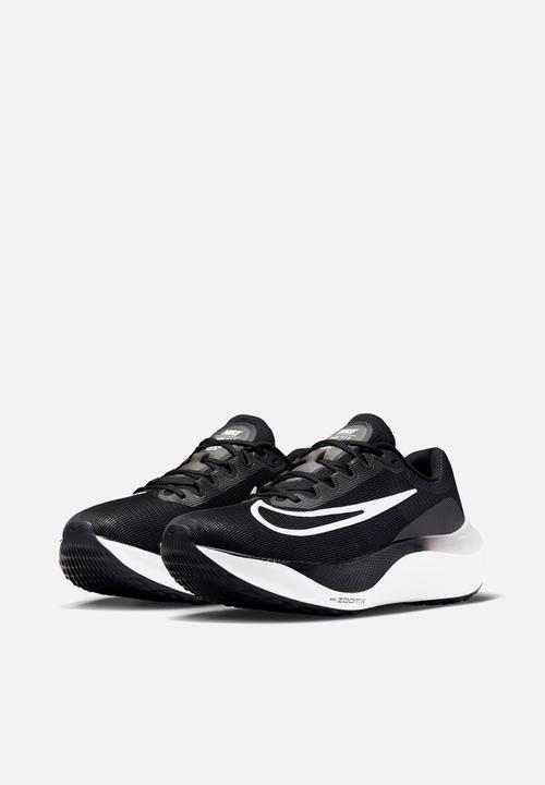 Nike - Zoom fly 5