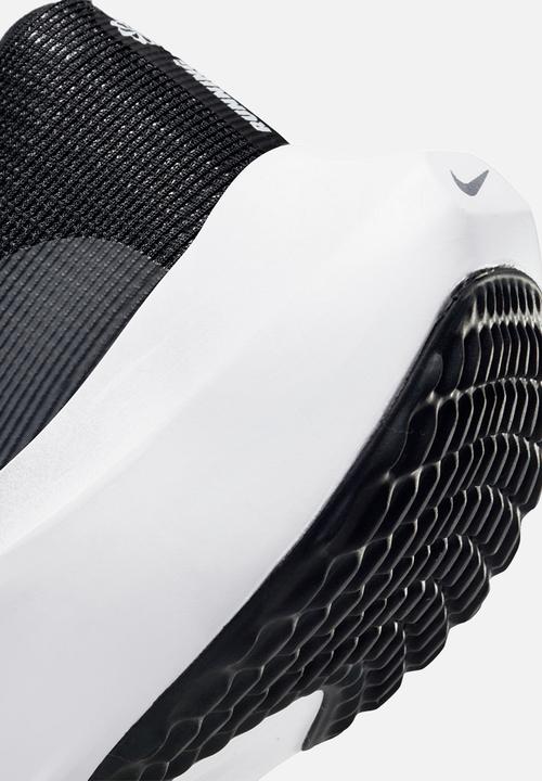 Nike - Zoom fly 5