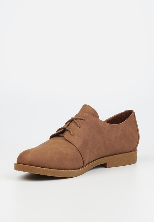 Viabeach - Vespa 1 brogue - tan