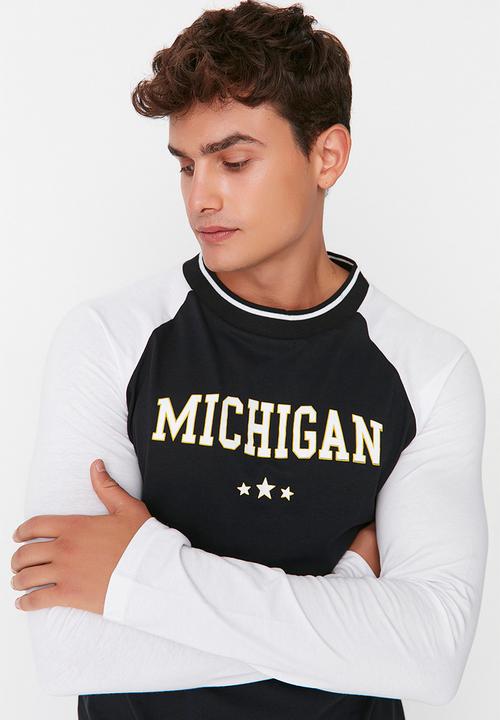 Trendyol - Long sleeve printed t-shirt - black