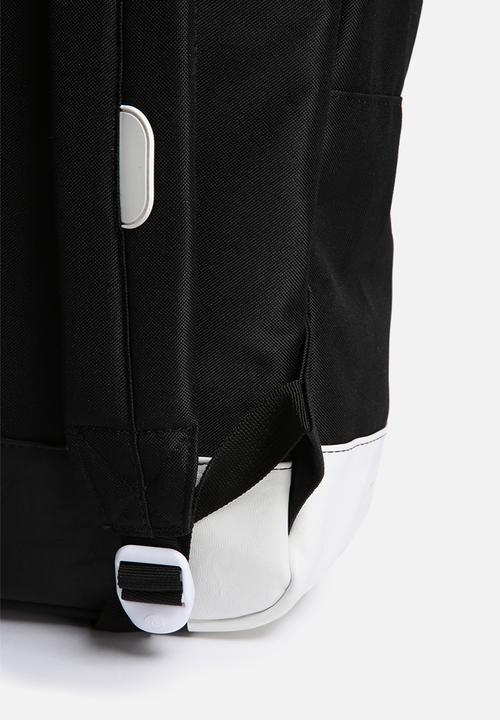 Herschel Supply Co. - Heritage