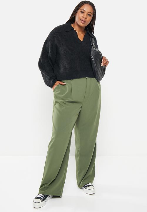 Cotton On - Plus blondie rib collar pullover - black