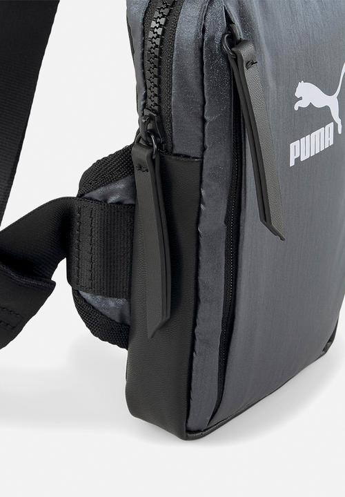 PUMA - Prime time front loader bag - puma black